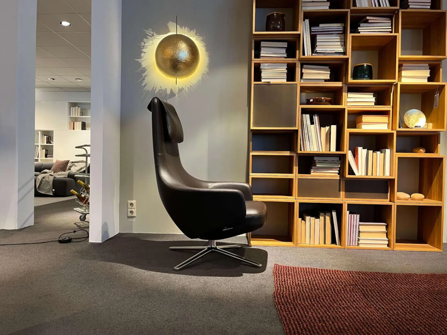 Sessel Repos Leder Premium F Chocolate 68 Braun mit Ottoman