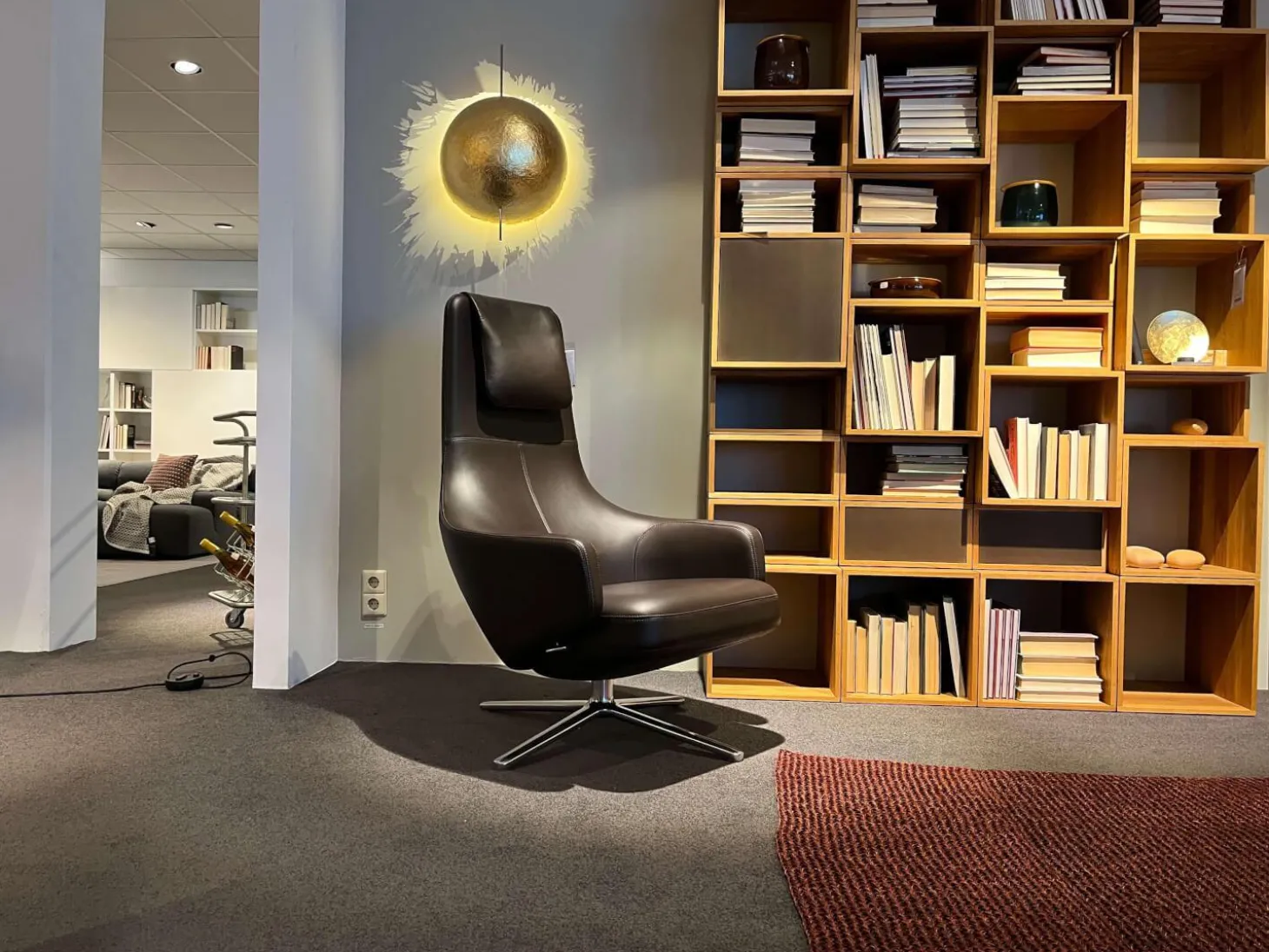 Sessel Repos Leder Premium F Chocolate 68 Braun mit Ottoman