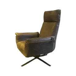 Sessel Shelby Außen Leder Kashmir Schwarz Innen Leder Naturale Espresso Braun Gestell Stahl Schwarz Pulverbeschichtet