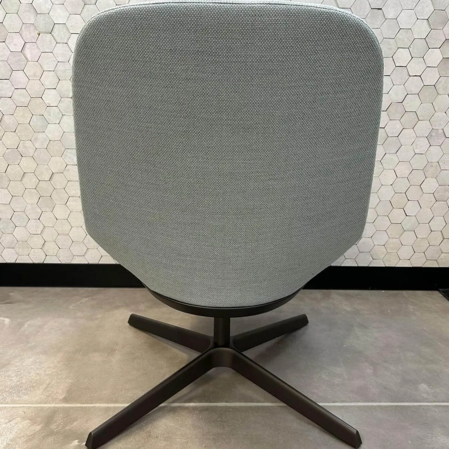 Sessel Sheru 346 Stoff Fiord 2 0821 Blau Grau Gestell 4 Fuß Kreuz Bronze Schwarz Matt Pulverbeschichtet