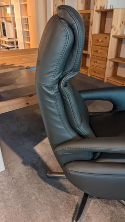 Sessel Smart Leder Credo Anthrazit Sternfuß Edelstahl