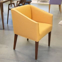 Sessel Smilla Stoff Steelcut Quartett Gelb Fuß Nussbaum