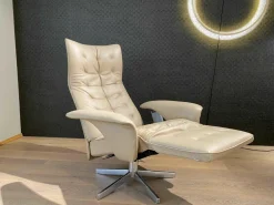 Sessel Square Multi Move Medium Leder Celia Mastica Beige mit Verstellfunktion