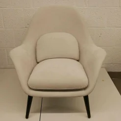 Sessel Swoon Lounge Stoff Maple 102 Creme Holz Schwarz Lackiert