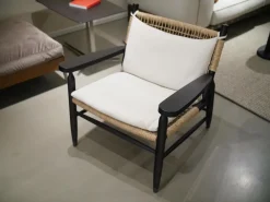 Sessel Tessa Sitz Geflecht Eschenholz Braun Kissen Weiß Gestell Schwarz