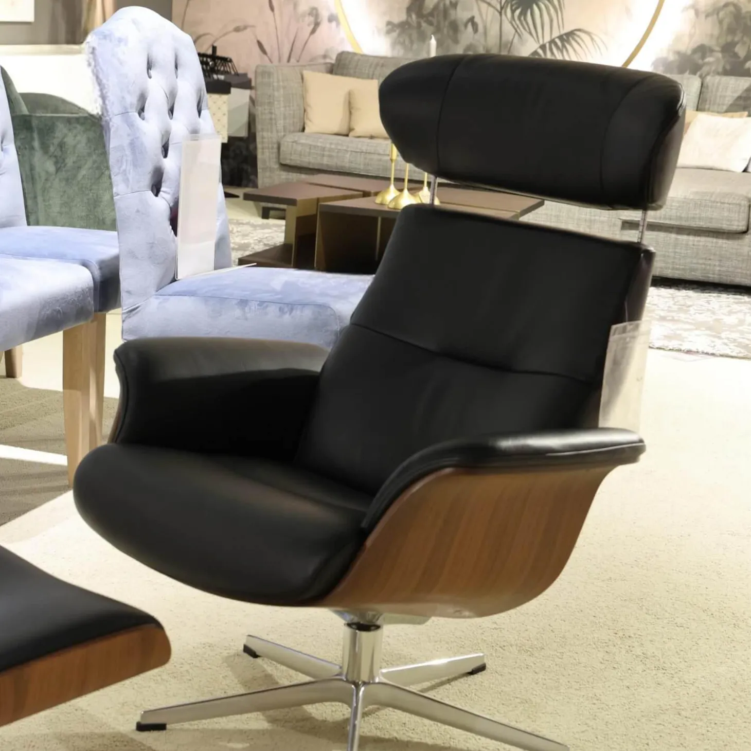 Sessel Time Out 6003 Leder 2514 89 Fantasy Black Schwarz Sitzschale Walnuss Fuß Aluminium Mit Hocker