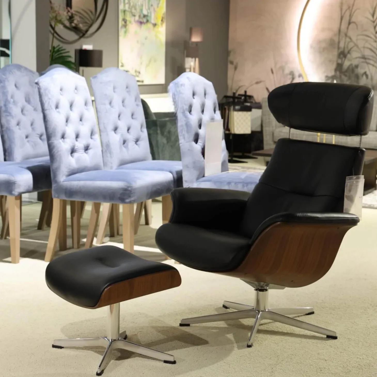 Sessel Time Out 6003 Leder 2514 89 Fantasy Black Schwarz Sitzschale Walnuss Fuß Aluminium Mit Hocker