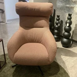 Sessel Victor Stoff Rose Kreuzfuß Metall Schwarz Drehfunktion mit Hocker