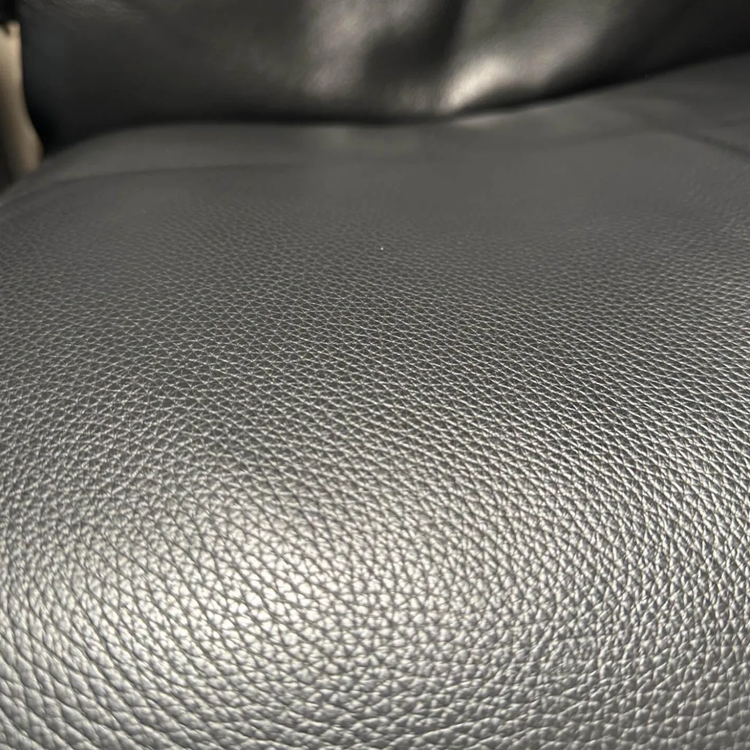 Sessel View M Bezug Cori Schwarz Untergestell Signature Metall Poliert Holz Schwarz Inklusive Hocker