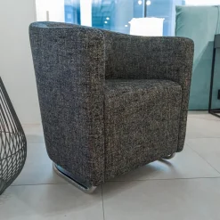 Sessel Vigo Stoff Quinto Grau Edelstahlkufe Poliert