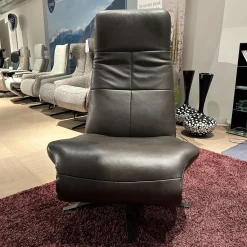 Sessel Viola Bezug Leder Granada Graphit 2 Grau Flaches Kreuzgestell Schwarz Motorisiert