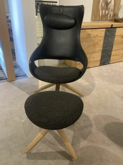 Sessel V-Montanara Leder Schwarz Bezug Stoff Chalet Vidalschwarz mit Hocker