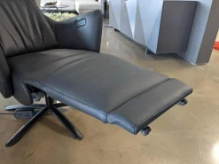 Sessel WK687 Bosso 7321 Leder Dino Schwarz mit motorischen Funktionen