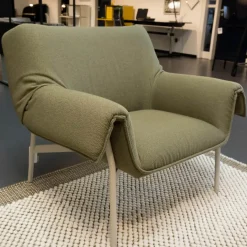 Sessel Wrap Lounge Chair Stoff Grün Gestell Stahl Pulverbeschichtet Grau
