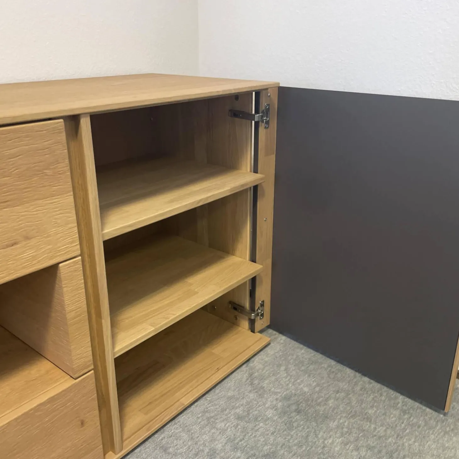 Sideboard Avida Holz Natur Grau