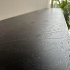 Sideboard Blackbone Korpus Eichenfurnier Schwarz Rustikal Gestell Und Griffe Messing