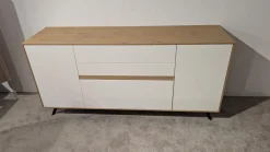 Sideboard Calea Lack Seidenmatt Weiß Akzente Wildeiche Natur Füße Schwarz