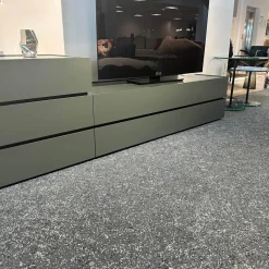 Sideboard Cube Bold Mattlack M81 Bahia Grau Grün Griffmulde 082 Brüniert