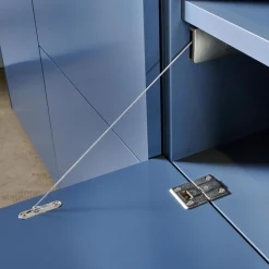 Sideboard Cube Light Lack Atlantik mit Abdeckplatte Quarzit Taj Mahal und Hintergrundbeleuchtung