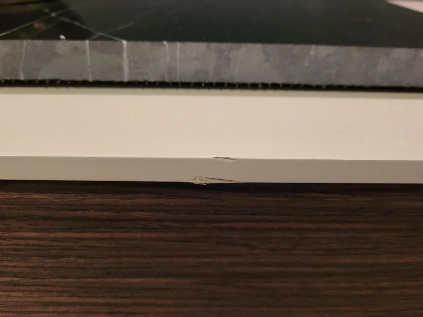 Sideboard Face TV-Möbel Seidenglanz Weiß Dunkles Holz