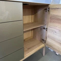 Sideboard Fira Knorrige Eiche Puro Geölt Glas MO 137 Platin Glänzend Grau