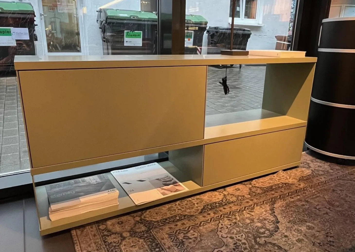 Sideboard Flow Mattlack 35 Grün