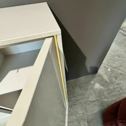 Sideboard Gloss Curves Lack Kristallgrau Grau Füße Metall Schwarz Mit LED Beleuchtung