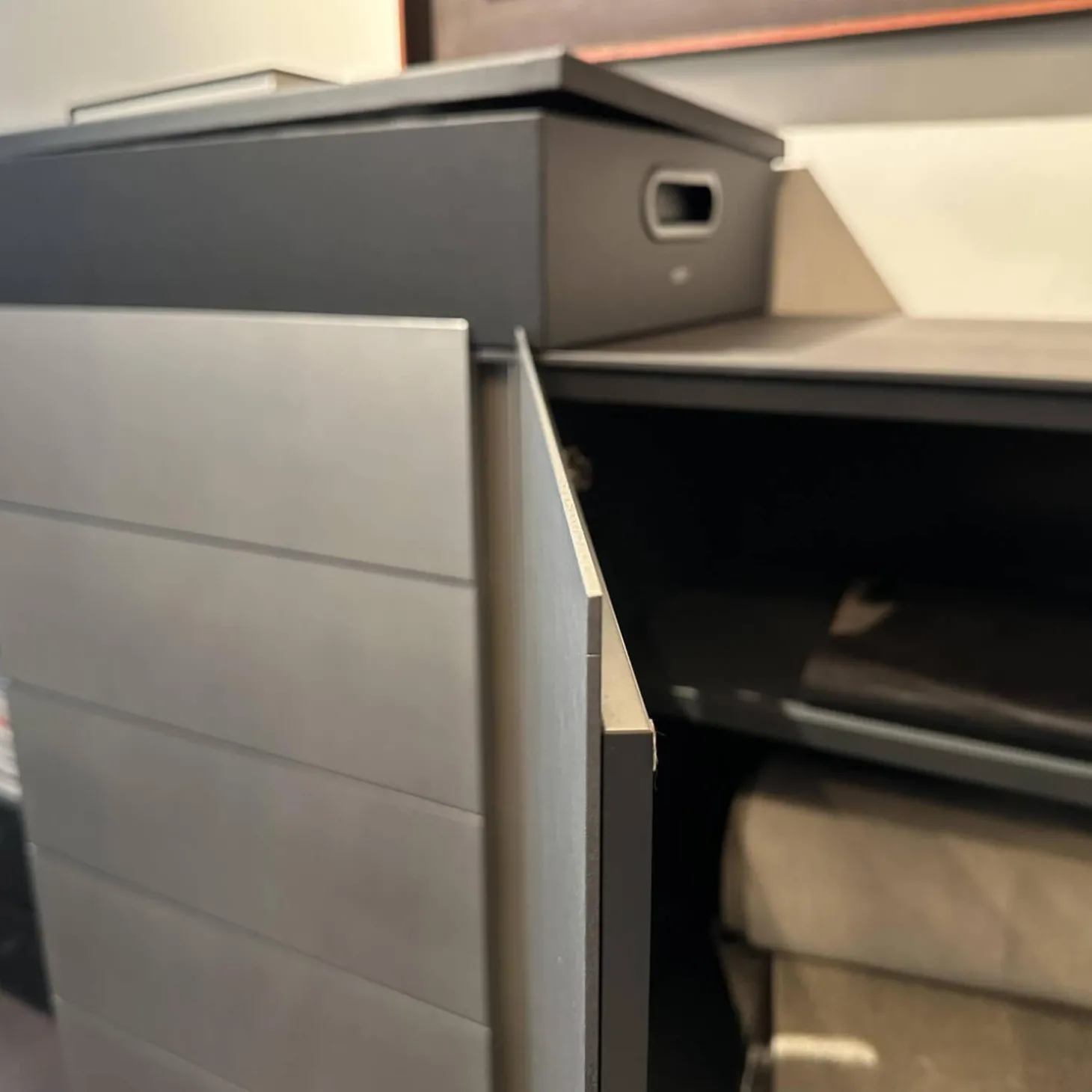 Sideboard Jorel Esche Achat B73 Anthrazit Lackiert Und M21 Edelstahl Silvertouch Grau