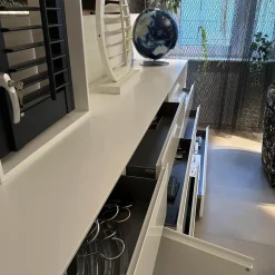 Sideboard Just Cube Bold Front Lack Weiß Korpus Lack Anthrazit