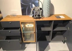 Sideboard Lugano Front Und Korpus 096 Lack Quarzgrau Grau Oberboden Eiche Massiv Gestell Eisen Schwarz Mit Beleuchtung