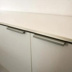 Sideboard M9 Lack Premium Weiß Griff Aluminium Eloxiert Inklusive Einrichtungsset