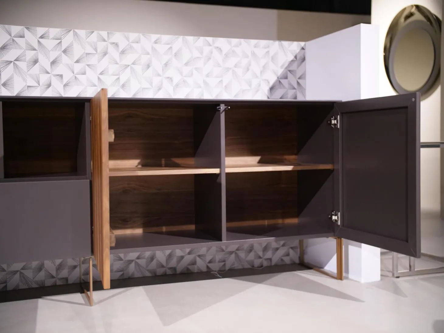 Sideboard Mileto Astnussbaum Massiv Lack Zartbitter Anthrazit Inklusive Beleuchtung