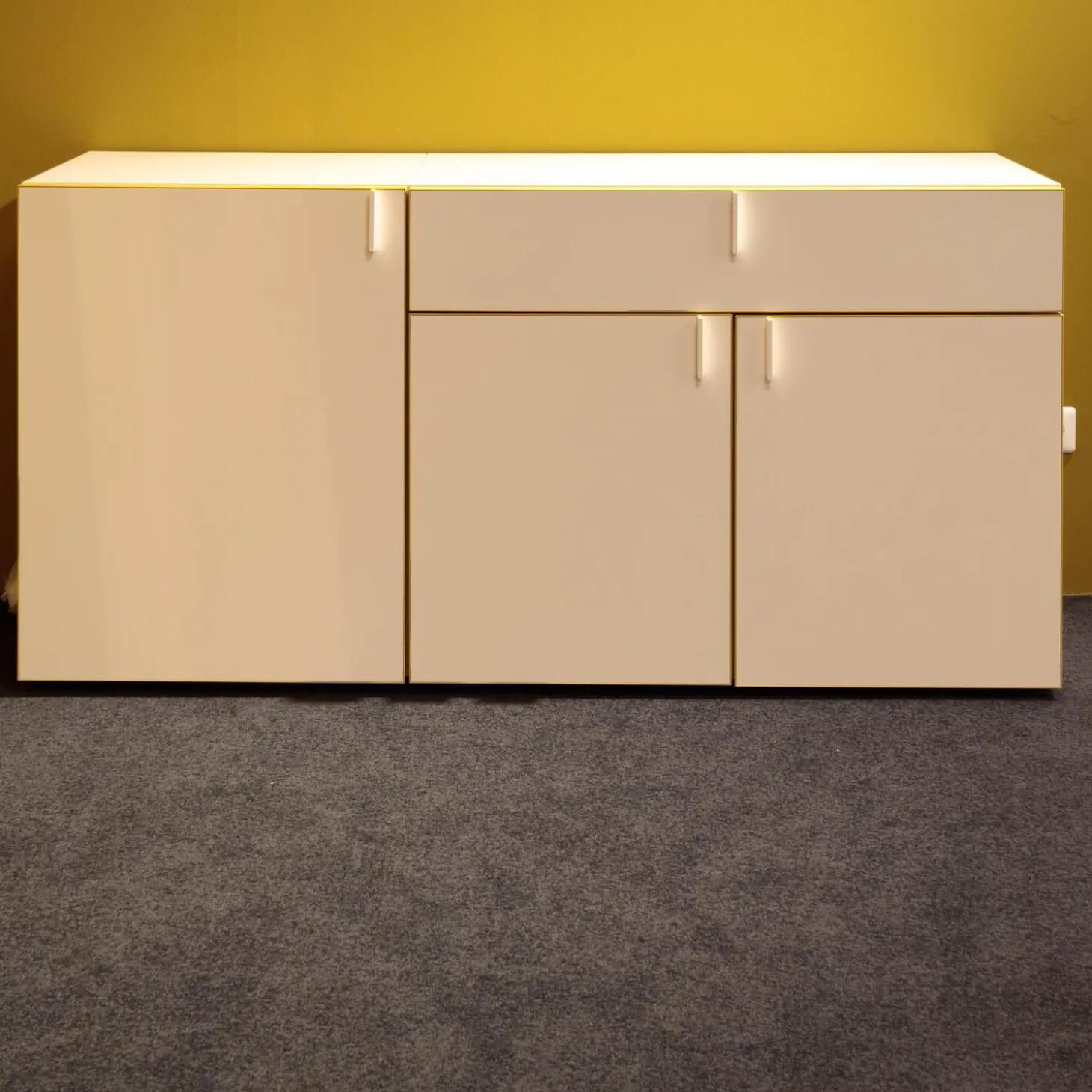 Sideboard Mio Lack Matt La Champagner Rahmen Farblackiert Am Curry