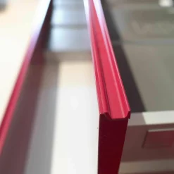 Sideboard Mit 3er-Set Hängeboden Cube Rot