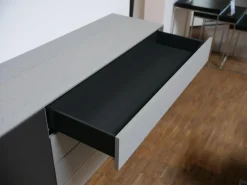 Sideboard Modell Wk 420 Viva in Eiche Grau Mattglas Lack Schwarz mit push top open