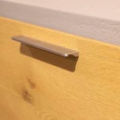 Sideboard MR Tomeo Kerneiche Natur Massiv Griffe Aluminium