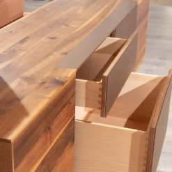 Sideboard Puro Syle 231 2 Astnuss Massiv Natur Geölt Farbglas Bronce Matt Sockel Metallrahmen Bronce Bronze Fußgestell Metall