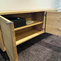 Sideboard SC21 Eiche Natur Geölt Mit Ästen Füße Y Gestell H23 RAL9005 Tiefschwarz Schwarz