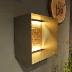 Sideboard 418T Vara Kerneiche Umato Sägerau Gebürstet Titan Grau Mit Vitrine 9612 Beleuchtung Kufen 1045 Anthrazit