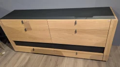 Sideboard V-Aura Eiche Geölt Akzent Lärche Schwarz mit LED-Beleuchtung