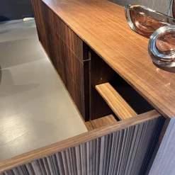 Sideboard Vela Nussbaum Ohne Knoten Geölt