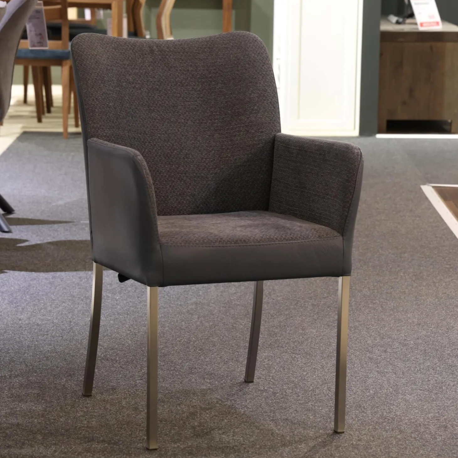 Sitzgruppe Duo Und Monica Leder Tendens Royal Blue Blau Stoff Tempt Grey Blue Blau Gestell Edelstahl