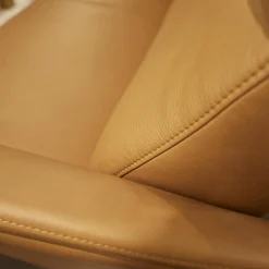 Sofa 4170 Echtleder 35 Mariposa Skin Metallfuß 63 Anthrazit mit Kopfteilverstellung