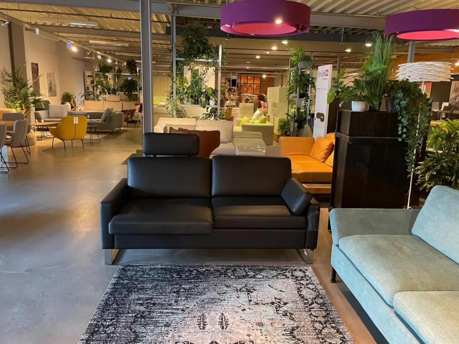 Sofa Alba 55 70 Leder Unit 5423 10 Schwarz Metallkufe Verchromt Glänzend Inkl Sitztiefenverstellung