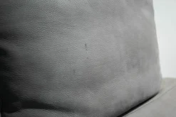 Sofa Alba Leder Taron 20 Grau Braun Gestell Schwarz Pulverbeschichtet Inklusive Kissen