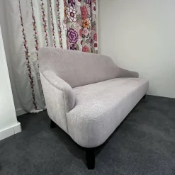 Sofa Arne Stoff 6139/35 Pink Powder Grau Rose