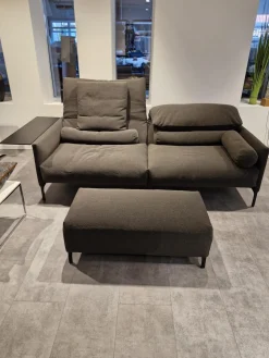 Sofa Avalanche Stoff 8078 Tabak Anthrazit Füße Schwarz Feinstruktur Inklusive Hocker