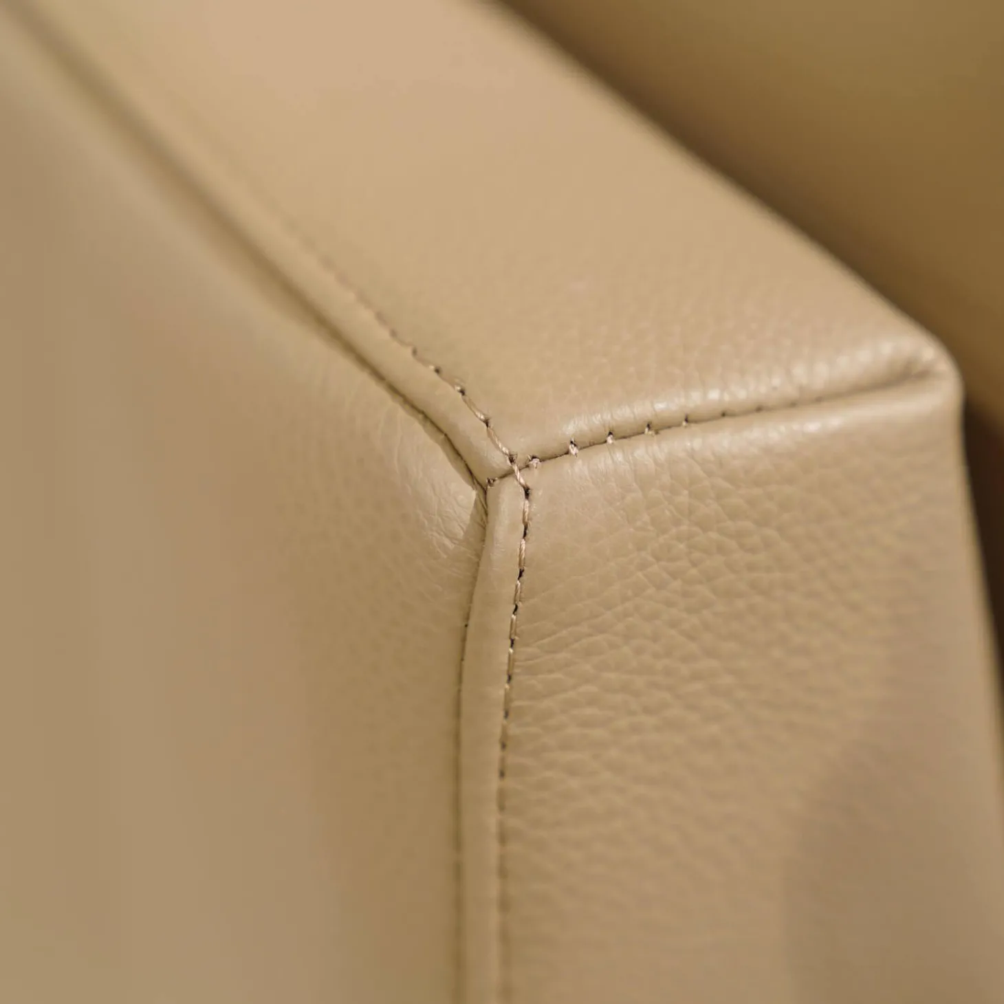 Sofa Cara H-SOB SB168 Bezug Leder 38.102 Beigegrau Inklusive 2 Kissen