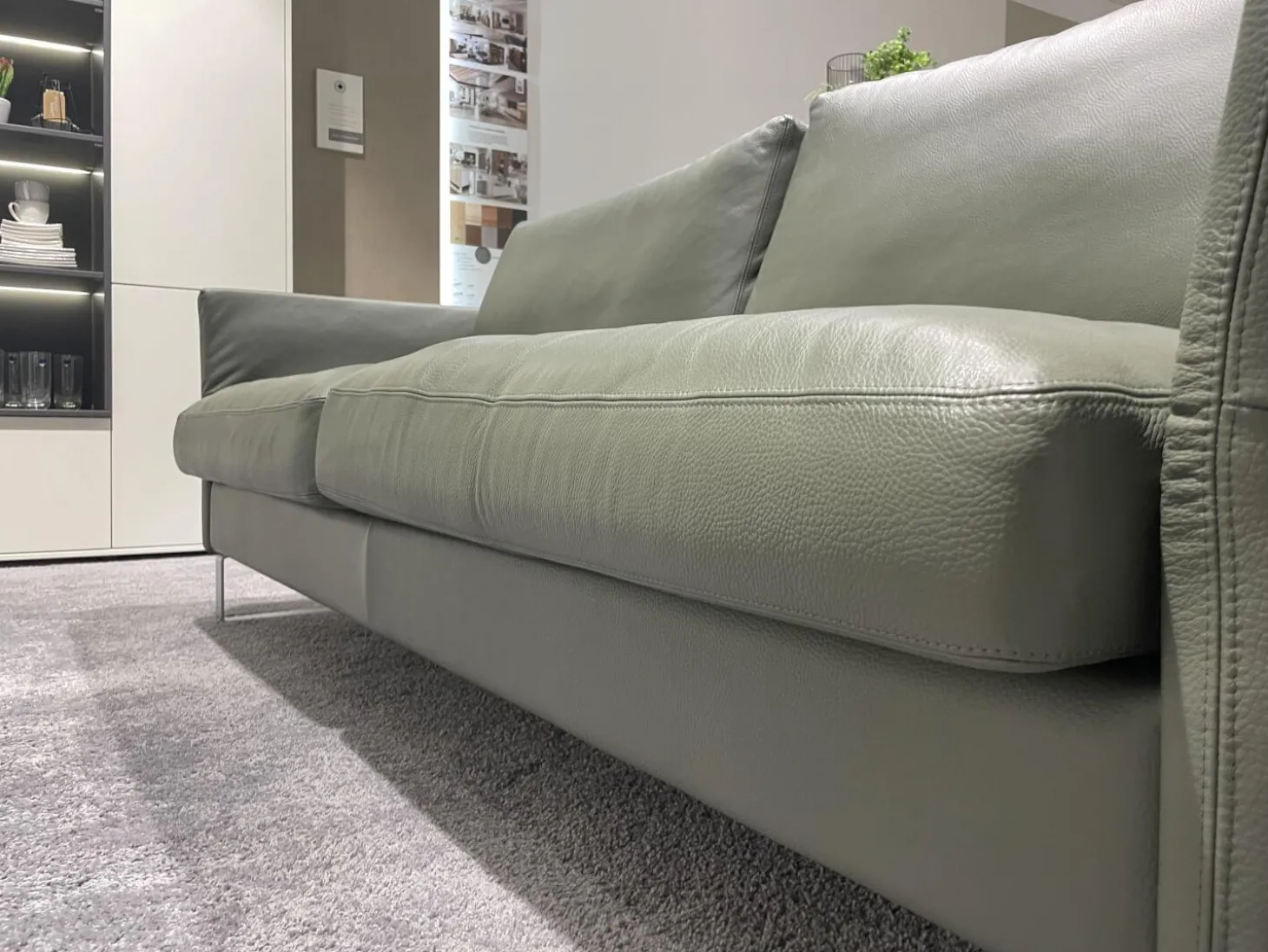 Sofa Classics CL990 R Leder 170 163 Olive Grün Kufe Metall