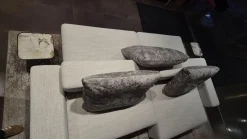 Sofa Crossline Stoff Porto 101 Creme Weiß mit 3 Kissen